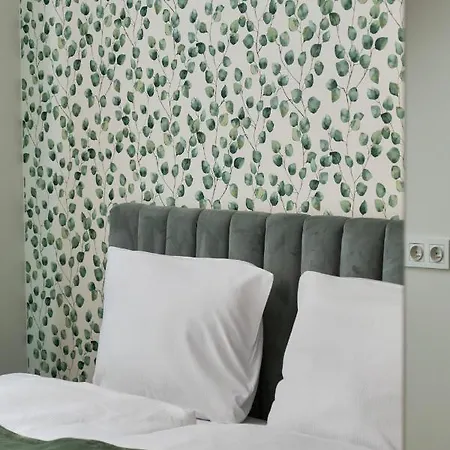 Beautiful 3-bedroom Gwiaździsta 18 By Renters Apartament *