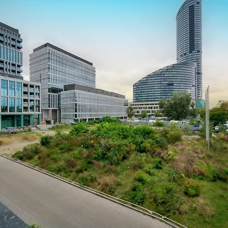 Beautiful 3-bedroom Gwiazdzista 18 By Renters アパート ヴロツワフ